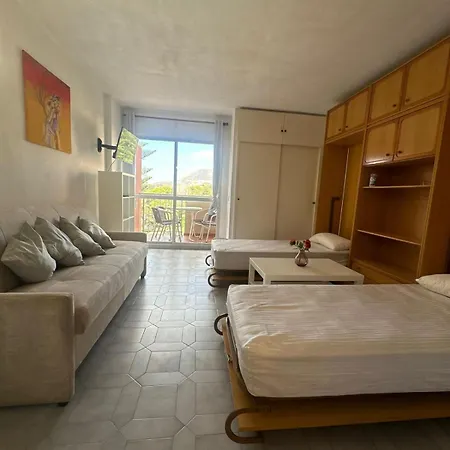 Jupiter Apartment